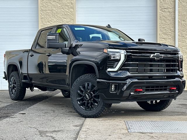 New 2026 Chevrolet Silverado 2500 LT w/ Trail Boss Package video 2