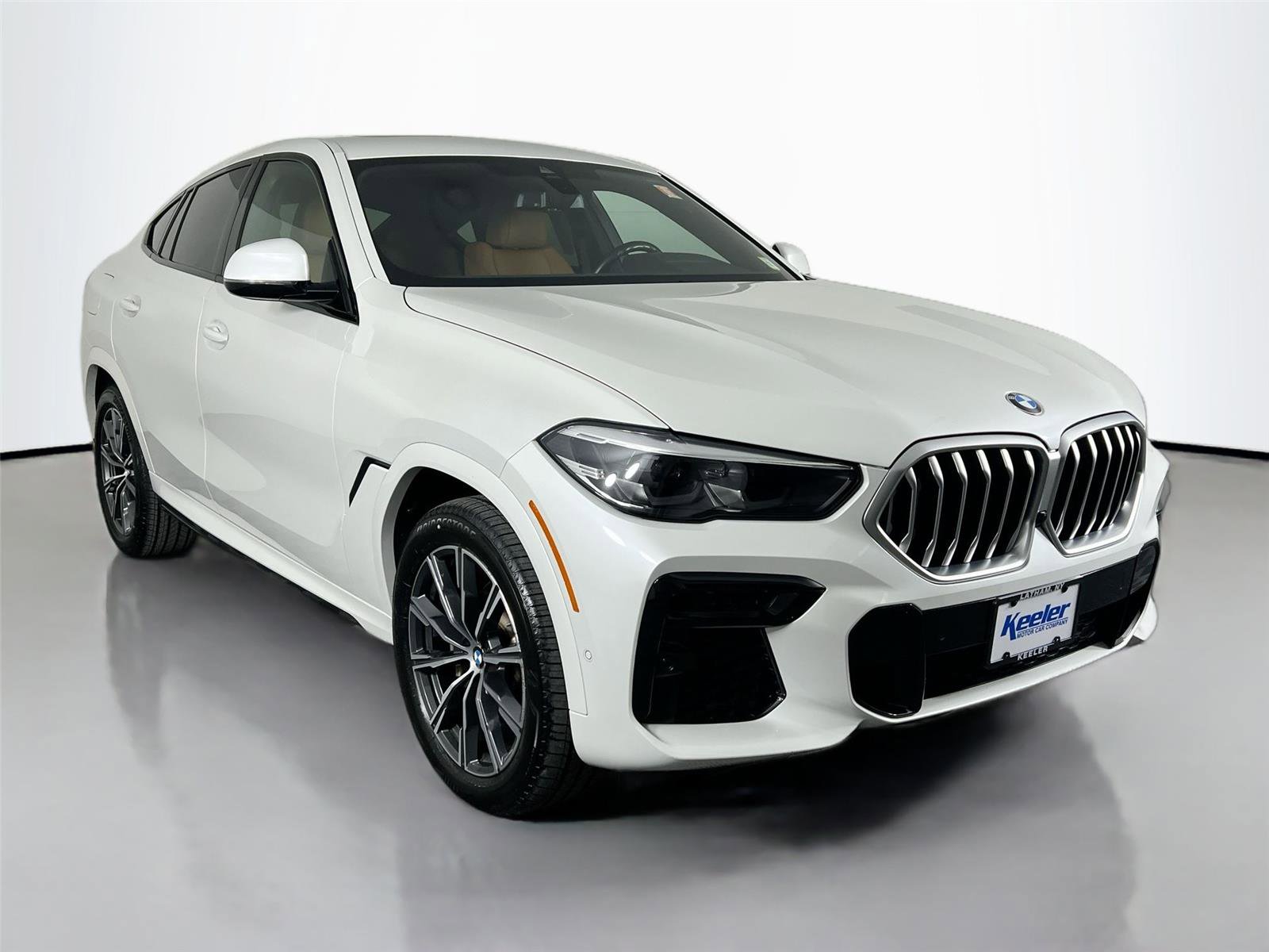 Certified 2023 BMW X6 xDrive40i w/ M Sport Package AWD/4WD image 8