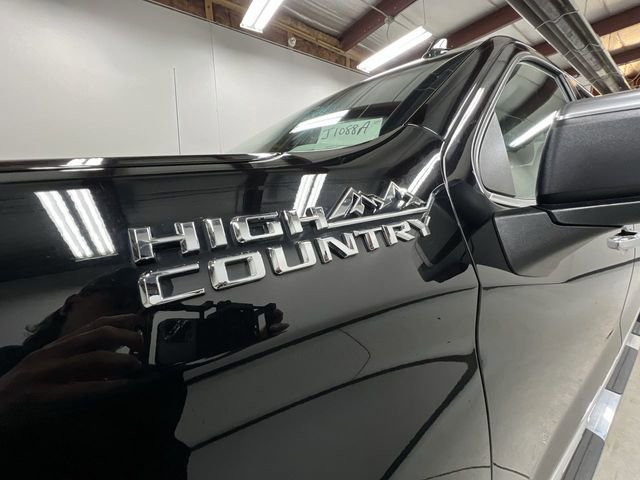 Certified 2023 Chevrolet Silverado 1500 High Country w/ Technology Package image 32