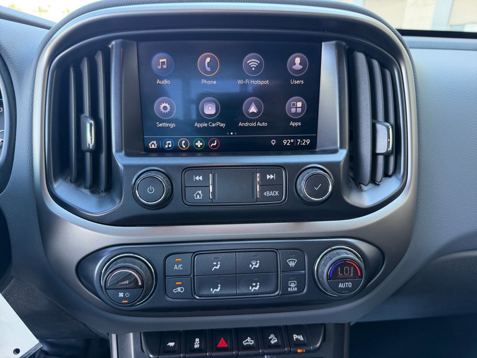 Used 2019 Chevrolet Colorado Z71 AWD/4WD image 28