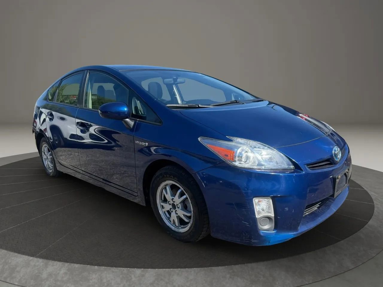 Used 2010 Toyota Prius Five FWD image 3