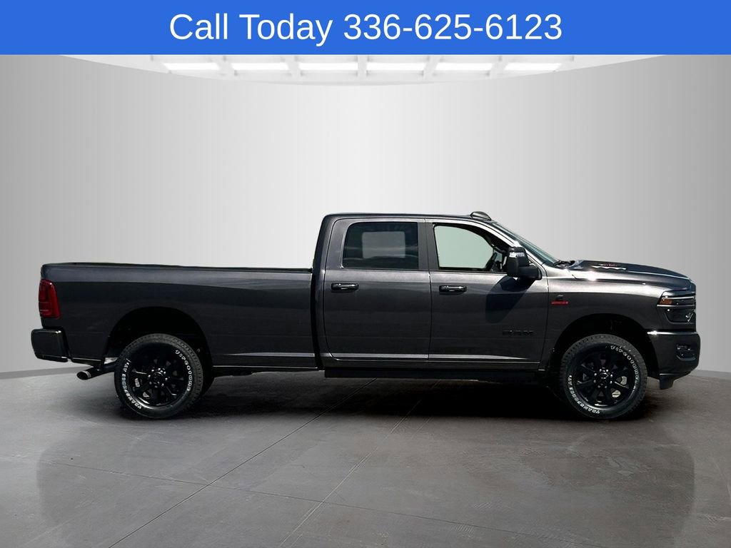 New 2025 RAM 2500 Laramie AWD/4WD image 6