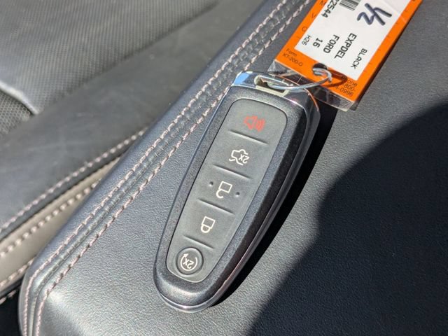 Used 2016 Ford Expedition EL Platinum AWD/4WD image 35