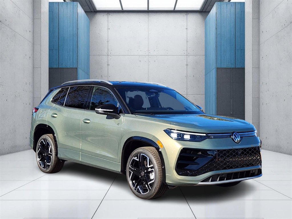 New 2026 Volkswagen Tiguan SEL R-Line
