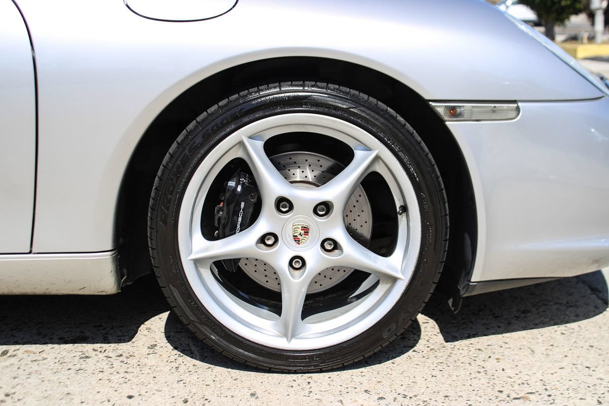 Used 2002 Porsche 911 GT3 RS image 34