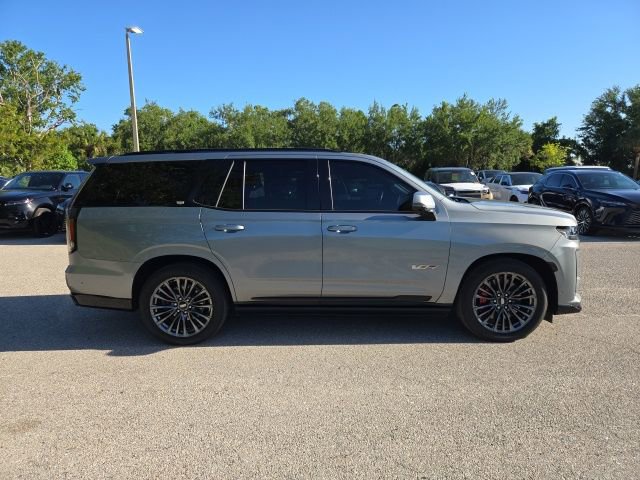 Used 2023 Cadillac Escalade V AWD/4WD image 6