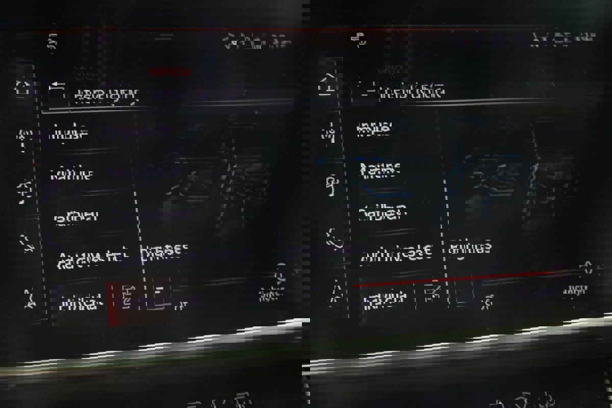 Used 2025 Audi S8 image 67