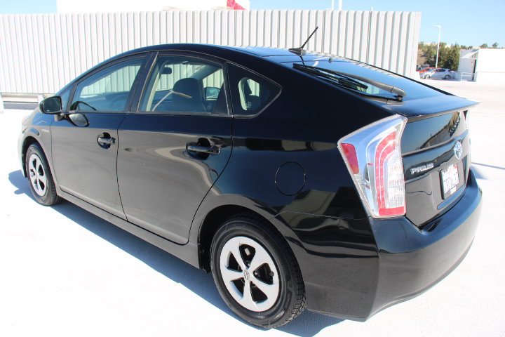 Used 2013 Toyota Prius Three FWD image 3