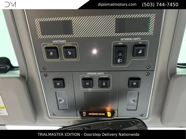 Used 2024 INEOS Grenadier Station Wagon AWD/4WD image 38