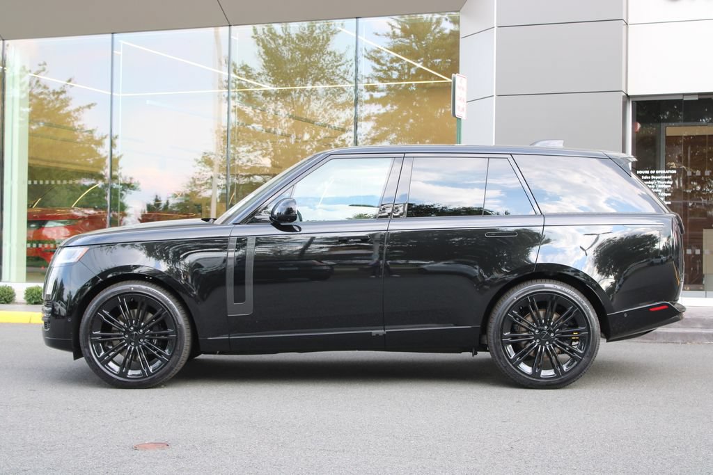 New 2026 Land Rover Range Rover SE AWD/4WD image 6