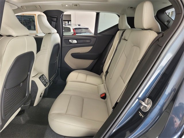 New 2026 Volvo XC40 B4 Plus w/ Climate Package image 10