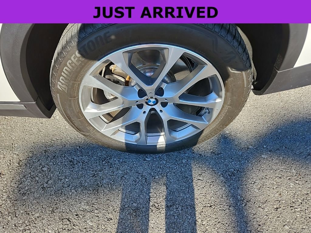 Used 2023 BMW X5 sDrive40i w/ Premium Package image 12