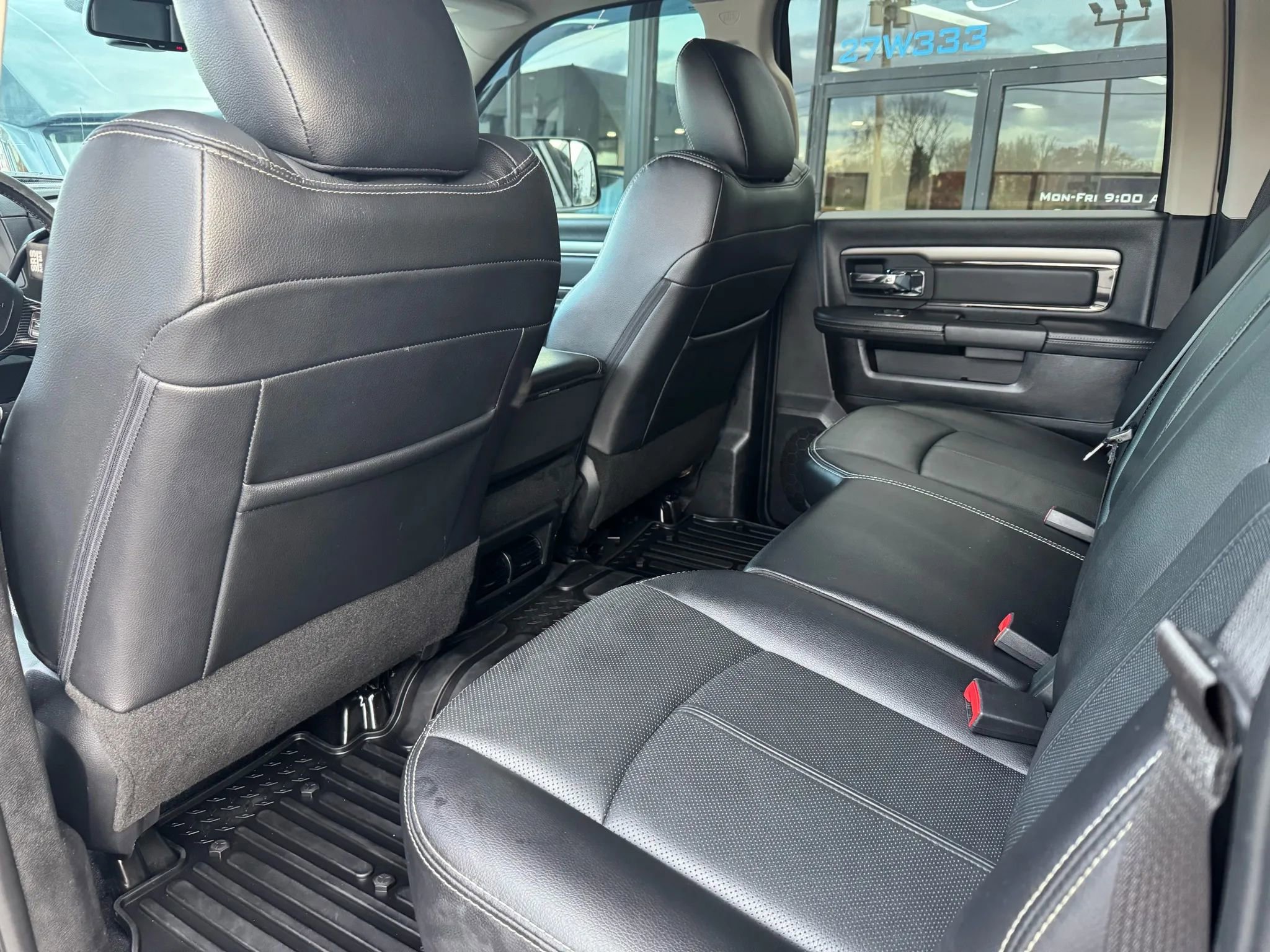 Used 2018 RAM 2500 Laramie w/ Sport Appearance Group image 11