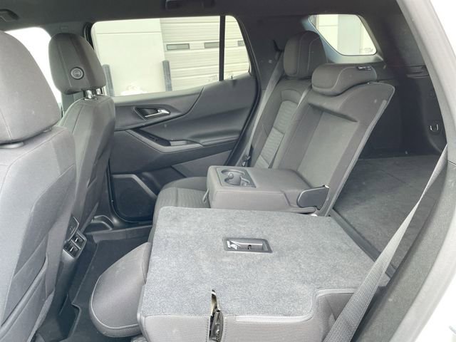 Used 2025 Chevrolet Equinox LT image 13