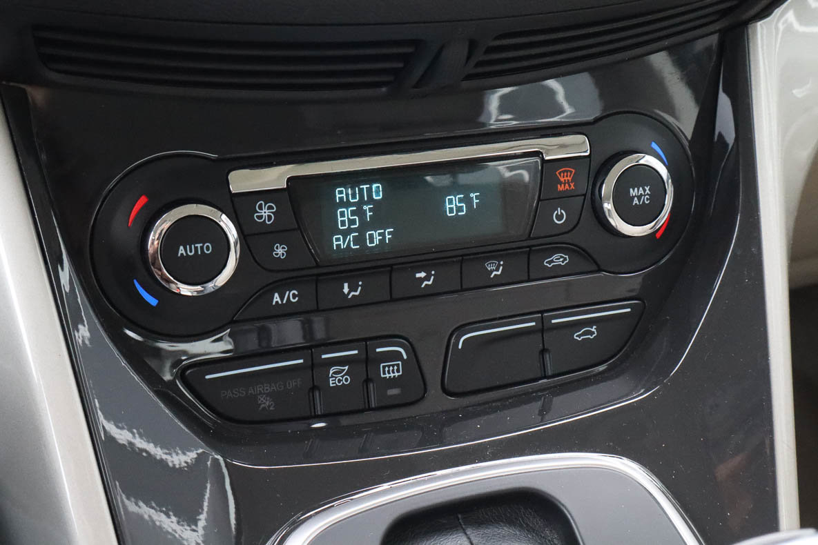 Used 2016 Ford C-MAX SEL w/ Equipment Group 302A image 28