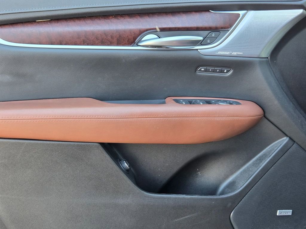 Used 2023 Cadillac XT5 Premium Luxury w/ Technology Package image 25