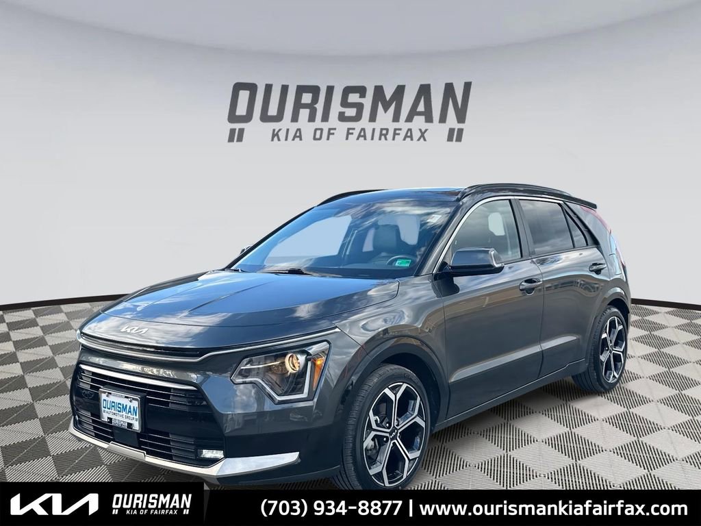 Used 2023 Kia Niro EX Touring