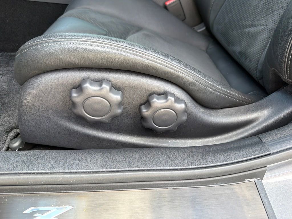 Used 2024 Nissan Z Performance w/ Floor Mat Package RWD image 11