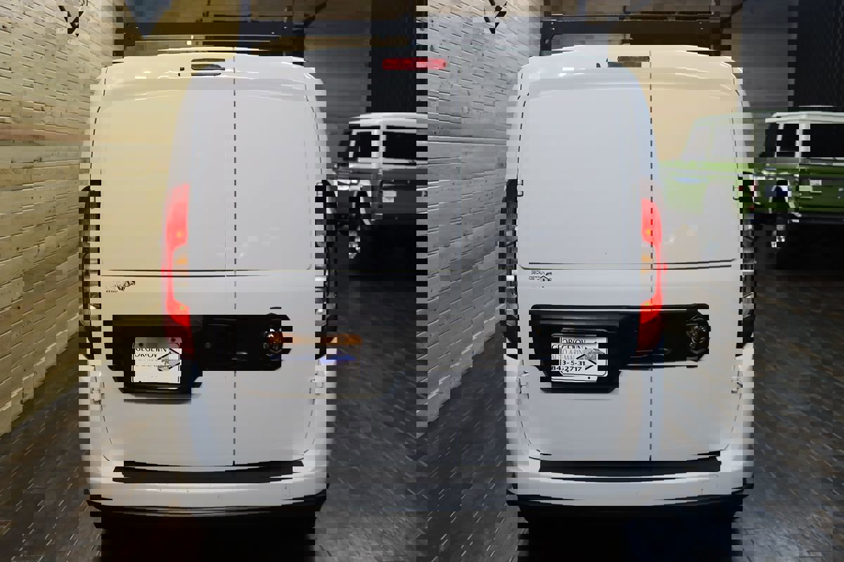 Used 2021 RAM ProMaster City Tradesman SLT image 4