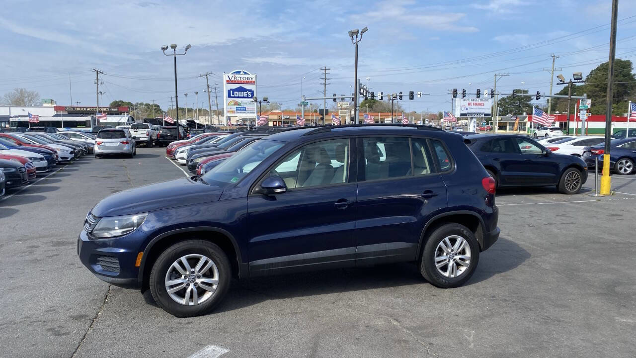 Used 2016 Volkswagen Tiguan S FWD image 11