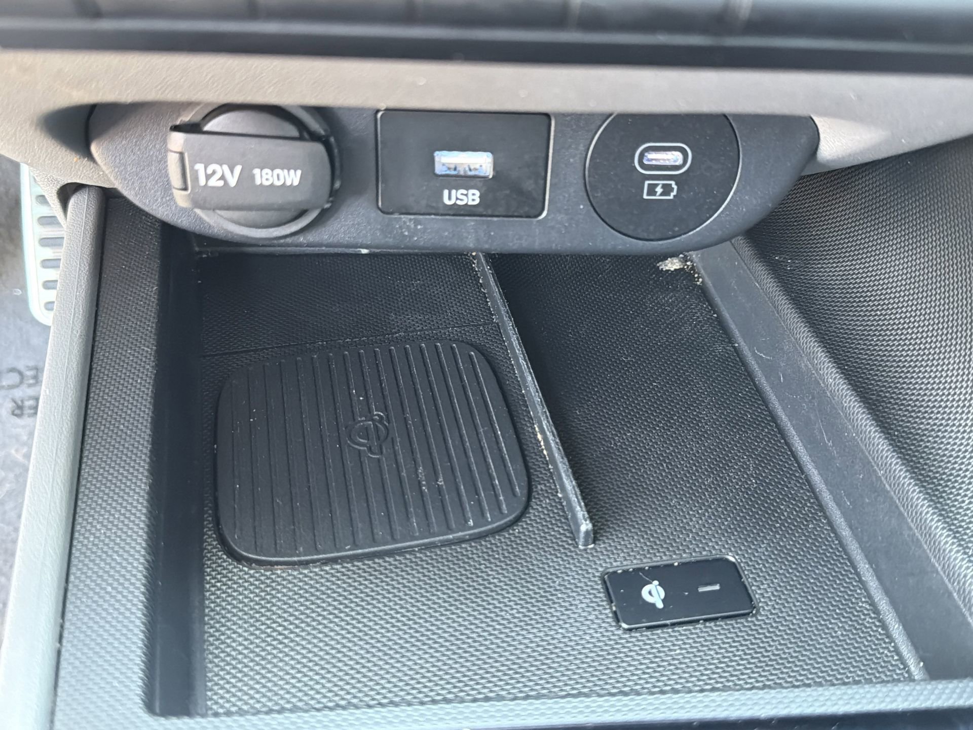 Used 2025 Hyundai Elantra Sport image 9