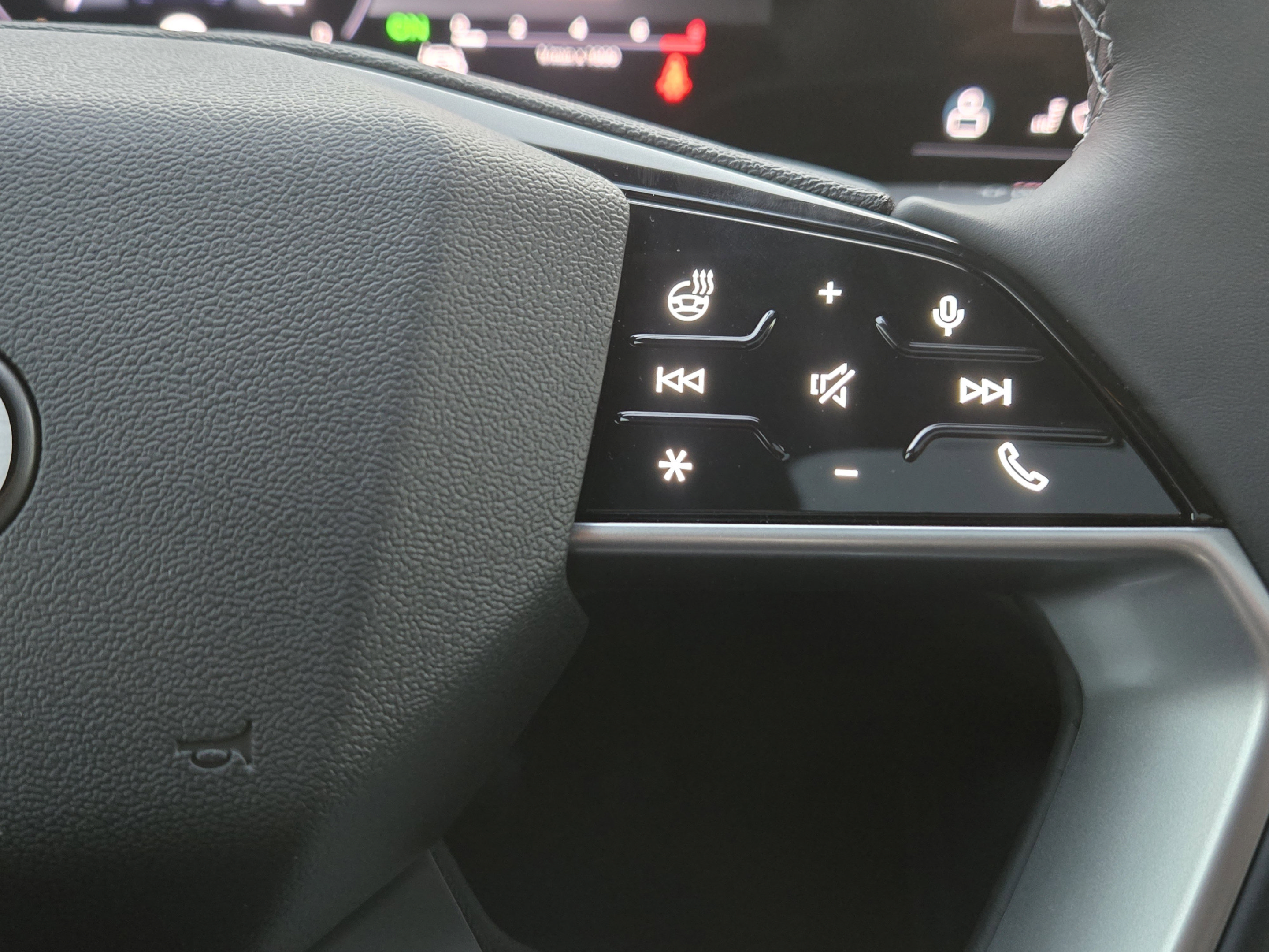 New 2025 Audi Q5 Prestige AWD/4WD image 16