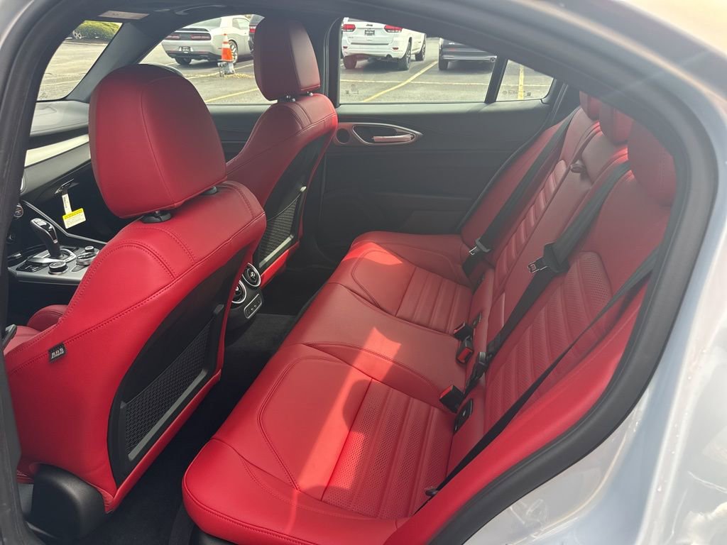 New 2026 Alfa Romeo Giulia AWD image 17