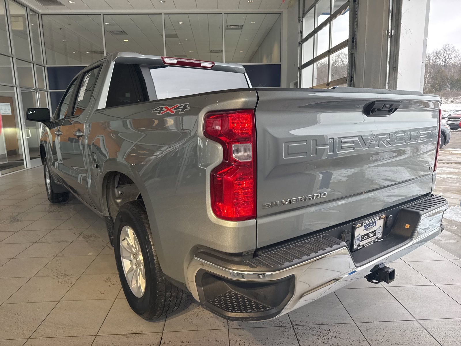 Used 2025 Chevrolet Silverado 1500 LT image 12
