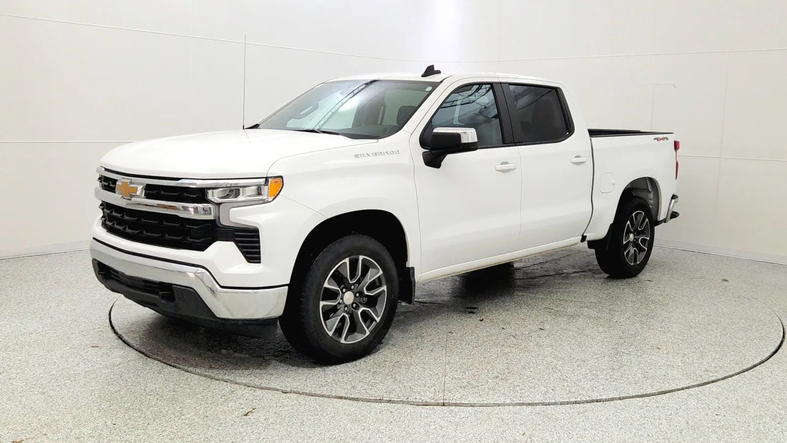 Used 2022 Chevrolet Silverado 1500 LT image 3