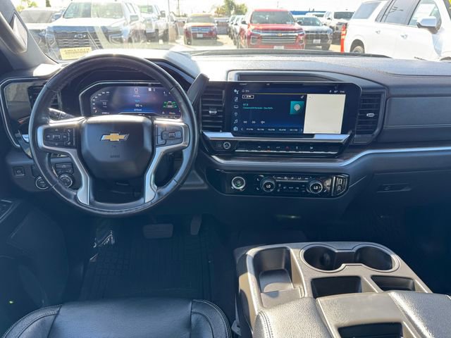 Used 2022 Chevrolet Silverado 1500 LT image 14