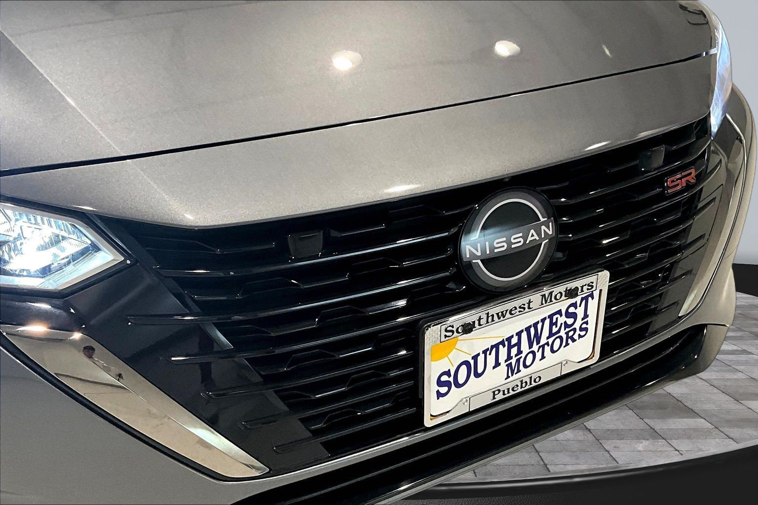 Used 2024 Nissan Sentra SR w/ SR Premium Package FWD image 32