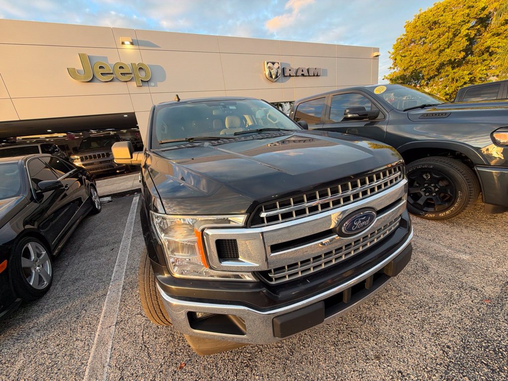 Used 2020 Ford F150 XLT w/ Equipment Group 302A Luxury RWD image 4