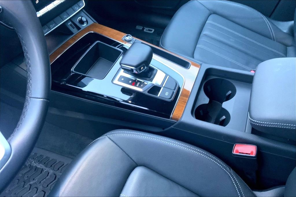 Certified 2023 Audi Q5 2.0T Premium w/ Convenience Package image 16