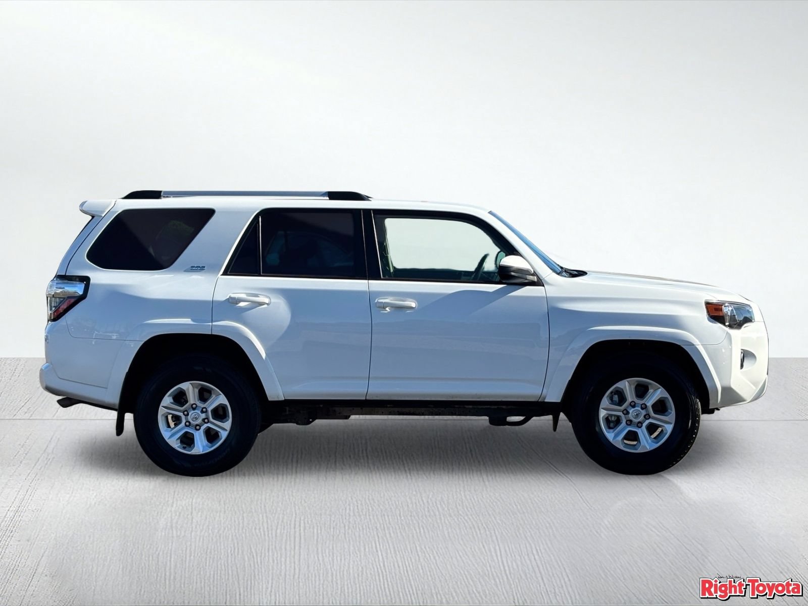 Certified 2024 Toyota 4Runner SR5 RWD image 8