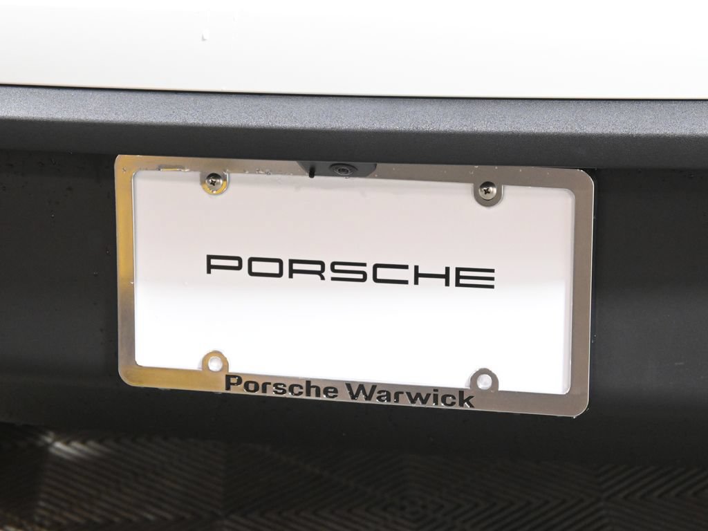 New 2026 Porsche Macan AWD/4WD image 14