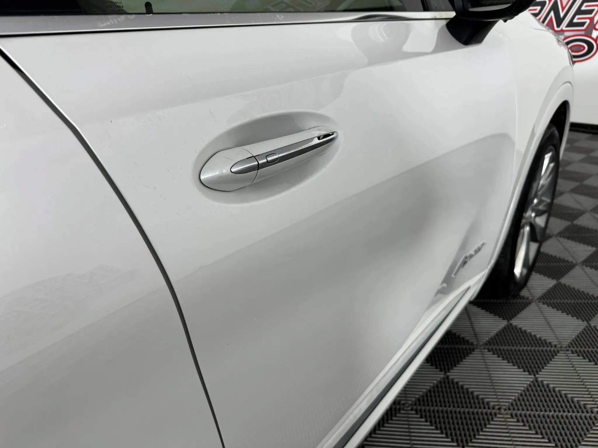 Used 2023 Buick Envision Avenir AWD/4WD image 34