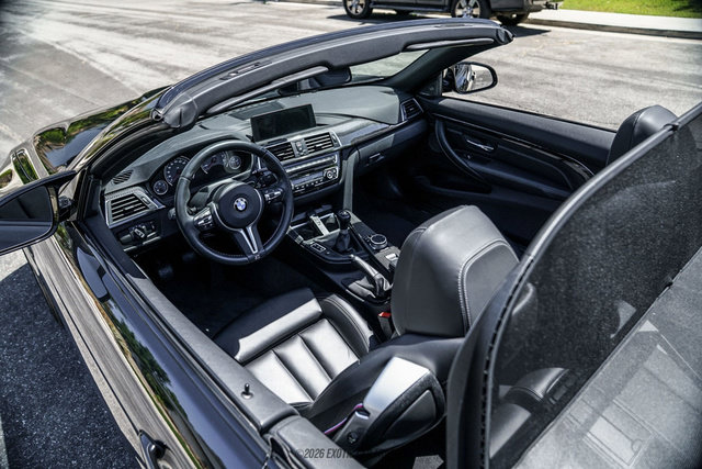 Used 2020 BMW M4 Convertible w/ Competition Package RWD image 36