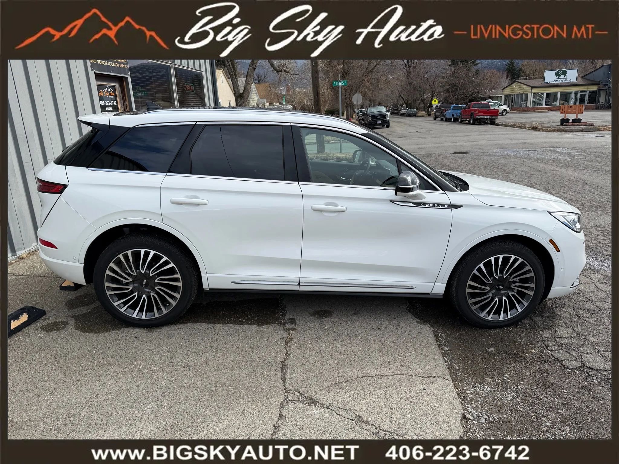 Used 2021 Lincoln Corsair Reserve w/ Equipment Group 201A image 6