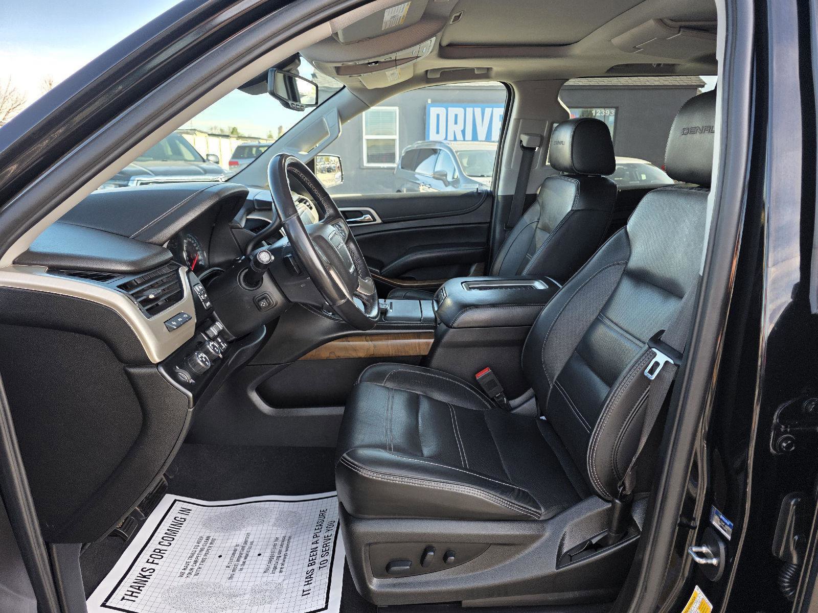 Used 2020 GMC Yukon XL Denali w/ Open Road Package AWD/4WD image 9