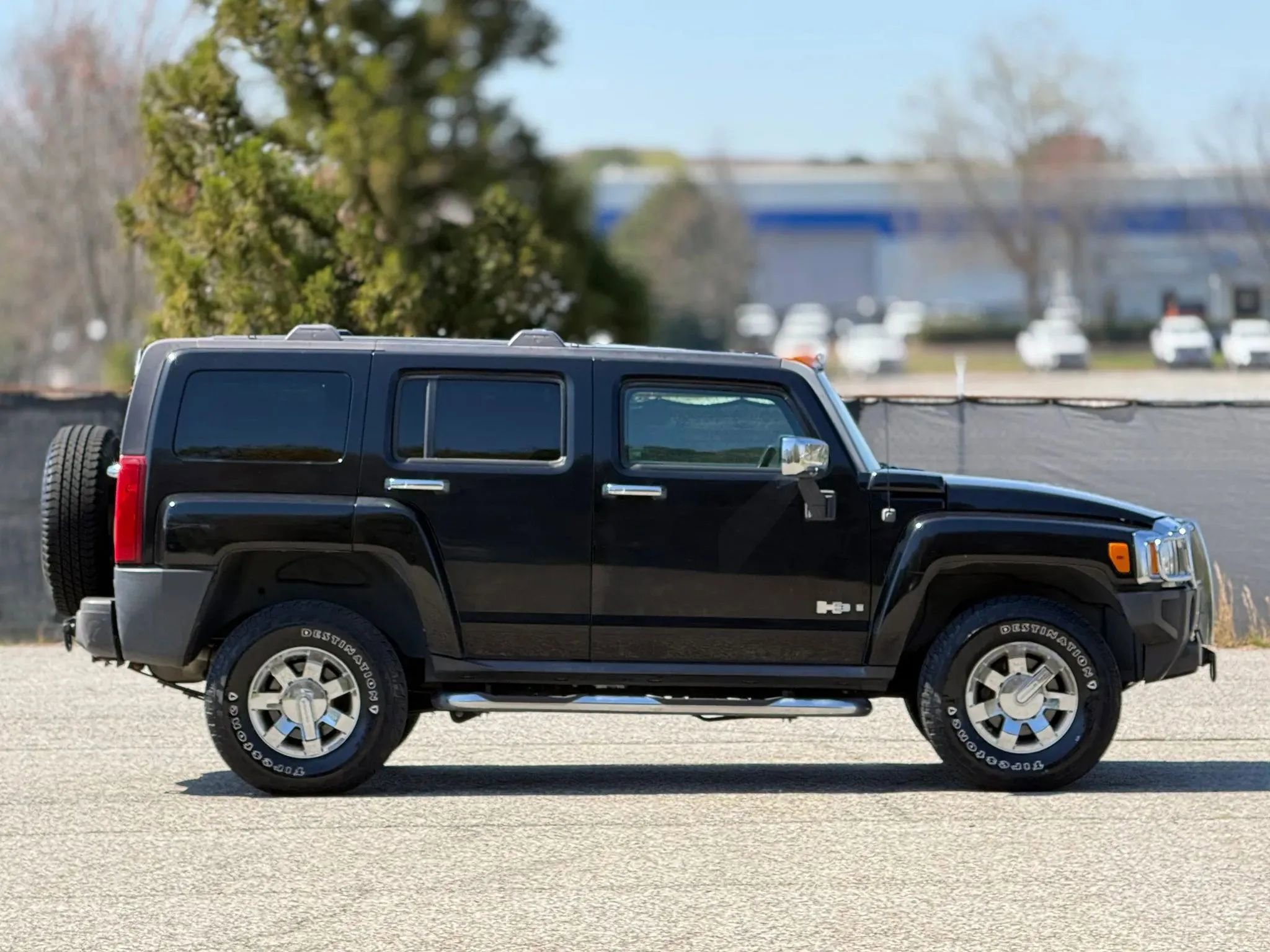 Used 2006 HUMMER H3 Luxury w/ Chrome Appearance Package image 7
