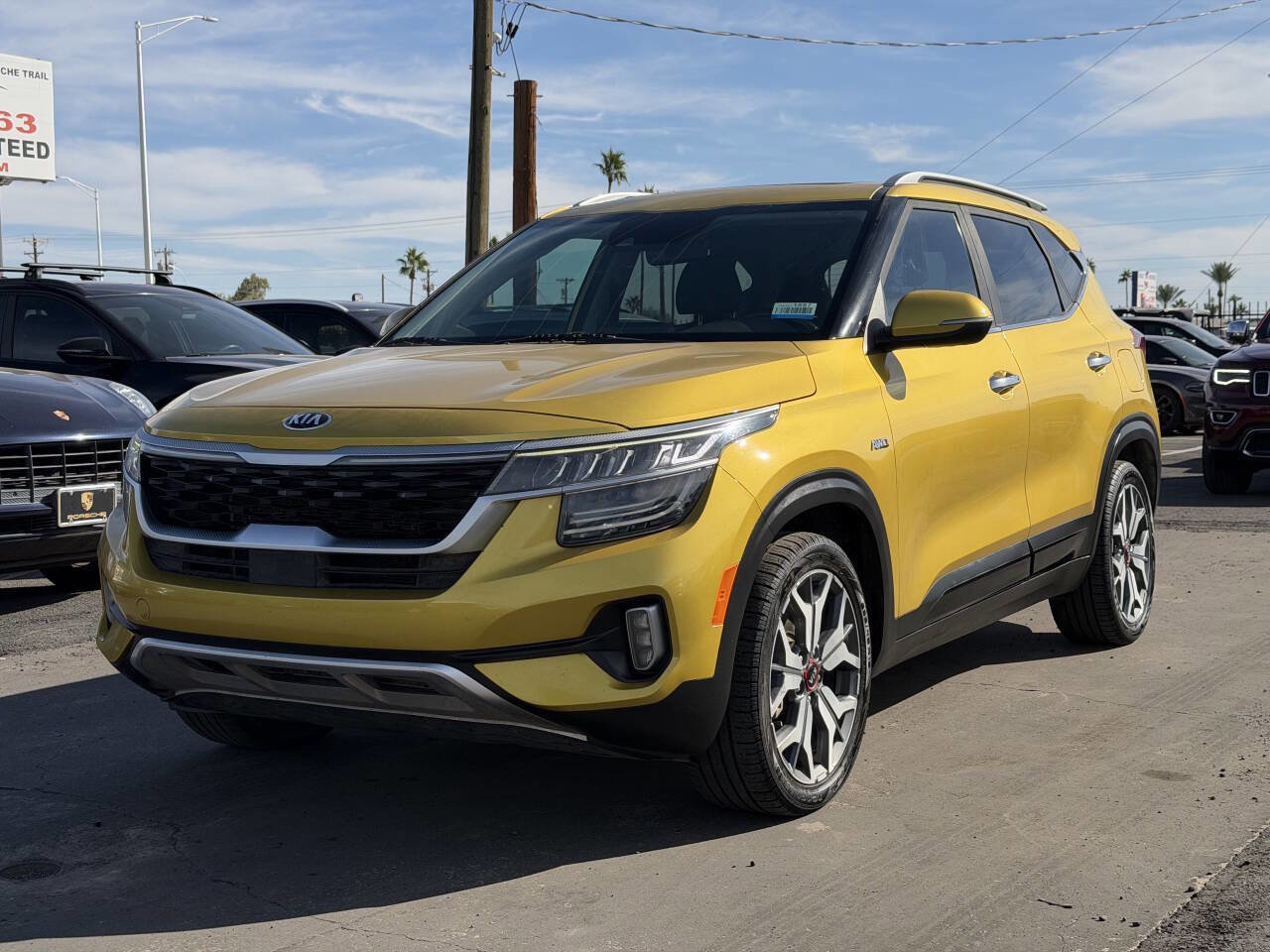 Used 2021 Kia Seltos SX w/ SX Sunroof Package image 1