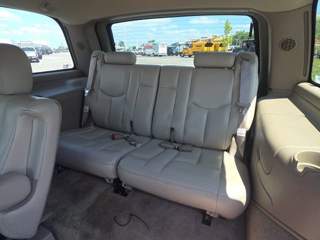 Used 2003 Chevrolet Tahoe LT AWD/4WD image 22