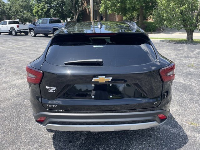 Used 2024 Chevrolet Trax LT image 6