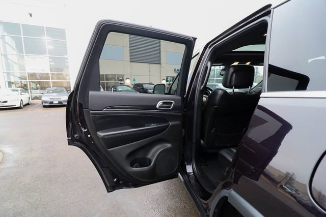 Used 2019 Jeep Grand Cherokee Limited AWD/4WD image 34