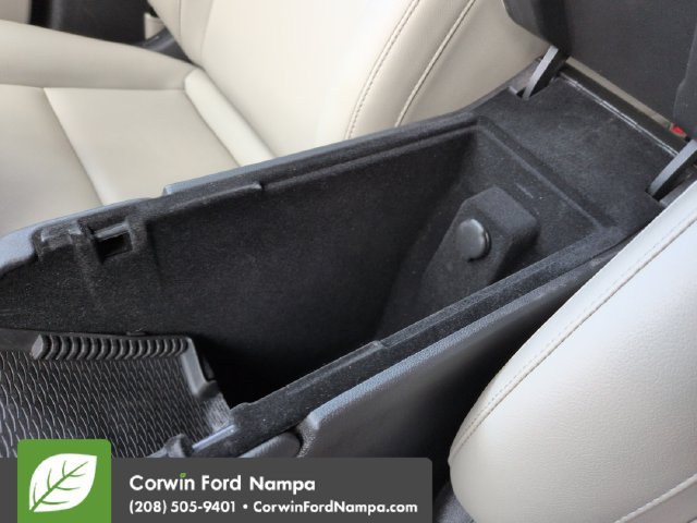Used 2019 Cadillac XT4 Luxury FWD image 19