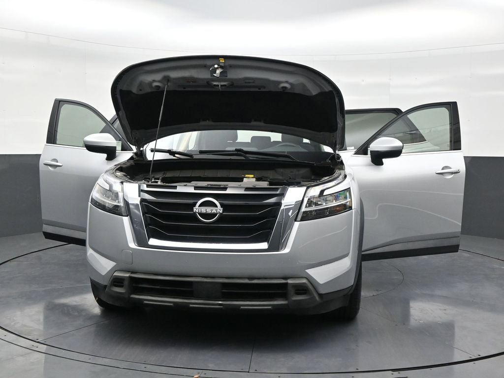 Used 2022 Nissan Pathfinder S FWD image 33