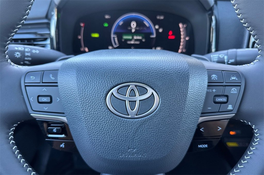 New 2026 Toyota Camry SE image 25