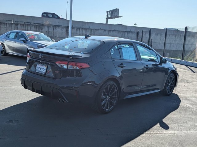 Used 2024 Toyota Corolla SE image 8