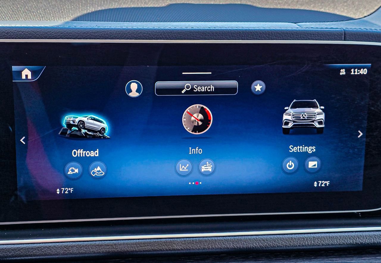 New 2026 Mercedes-Benz GLS 450 4MATIC image 17