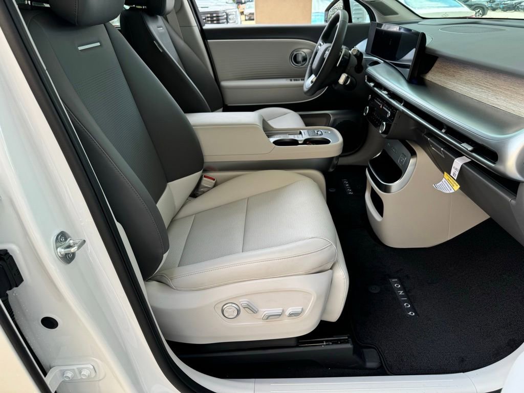 New 2026 Hyundai Ioniq 9 Limited image 20